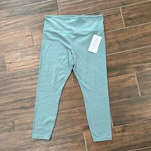 Athleta Ultra High Rise Elation 7/8 Tight Leggings